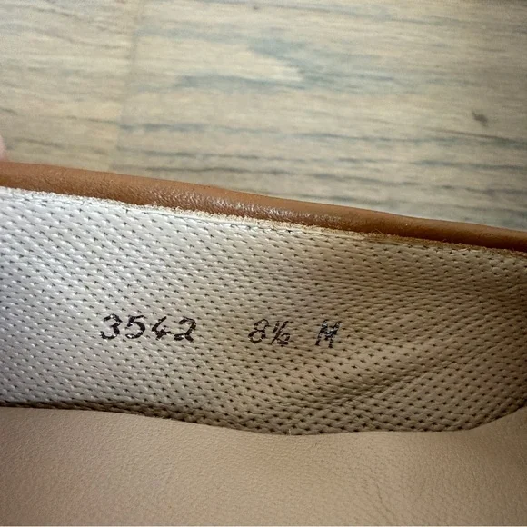 Jon Josef Gatsby Campanilla embroidered Flats 8.5 - Picture 8 of 10